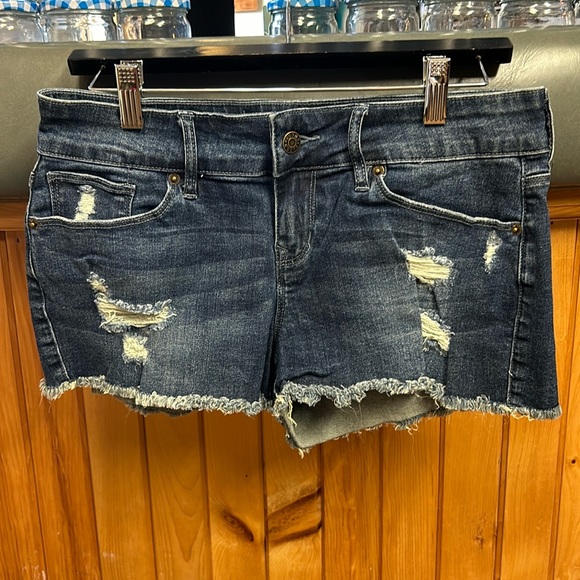 GUESS Jean Shorts - Size 29 - Picture 1 of 4